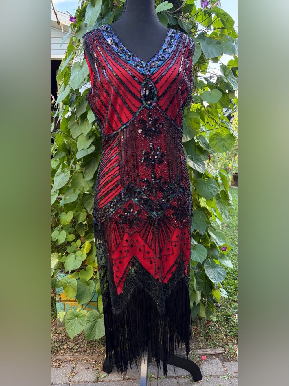 Beautiful Black & Red Drop-Waist Dress size XL